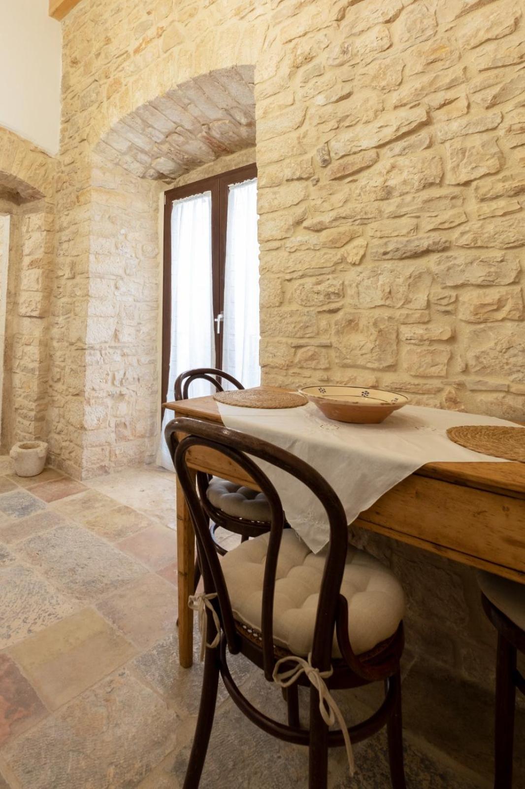 Palazzo Rizzi Dimora Dei Templari 호텔 비테토 외부 사진